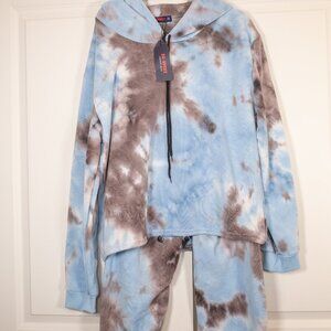 AQ Sport blue and gray tie dye sweat suit